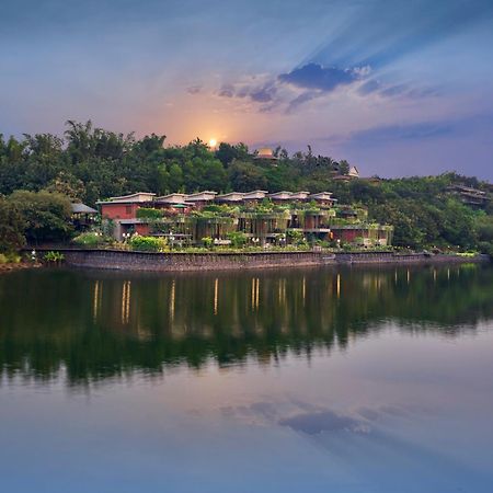 Grape County Eco Resort & Spa, Насик Экстерьер фото